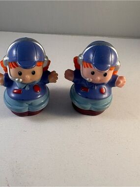 Lot 2 Fisher Price Little People Woman Girl Cap Headset Red Hair/Orange Hair‎